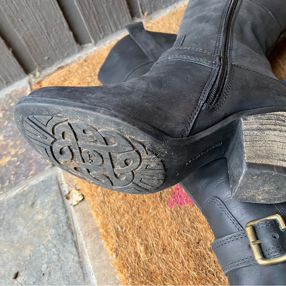 Hush Puppies Black Heeled Boots - Picture 5 of 12